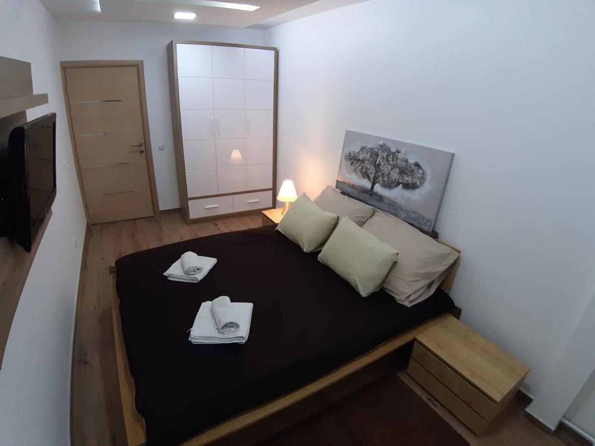 Serbian Home, Gandijeva 162 เบลเกรด ภายนอก รูปภาพ