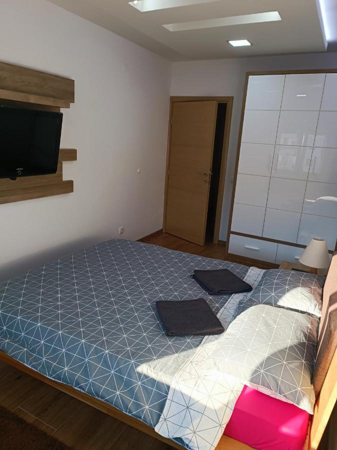 Serbian Home, Gandijeva 162 เบลเกรด ภายนอก รูปภาพ